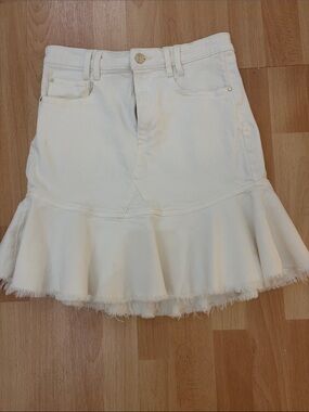 Guess White Ruffle-Hem Skater Skirt
